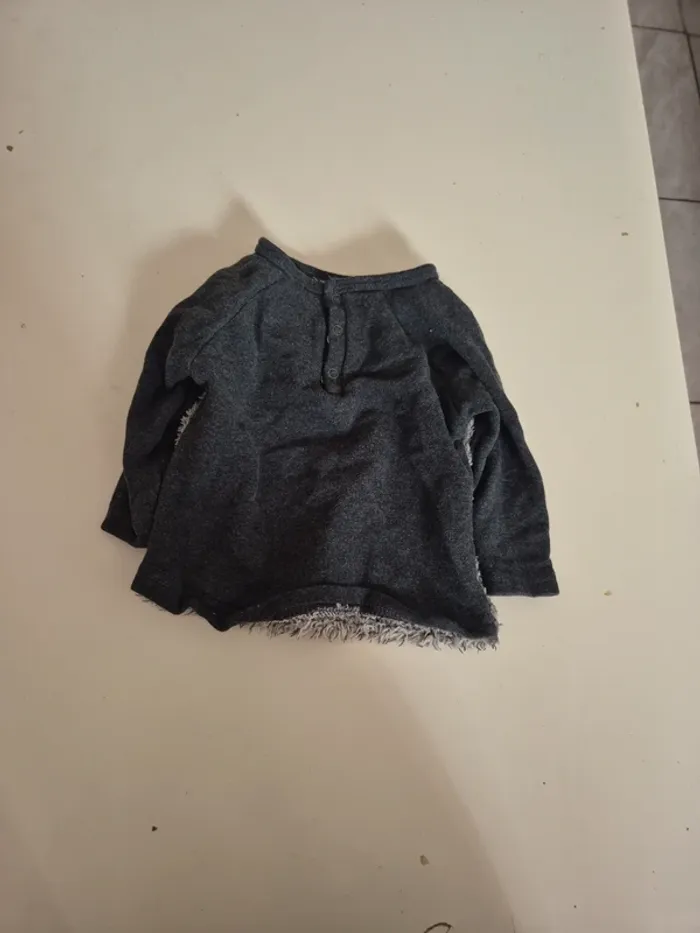 Pull 6 mois - photo numéro 2