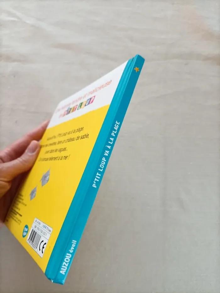 Livre P'tit Loup va à la plage - photo numéro 3