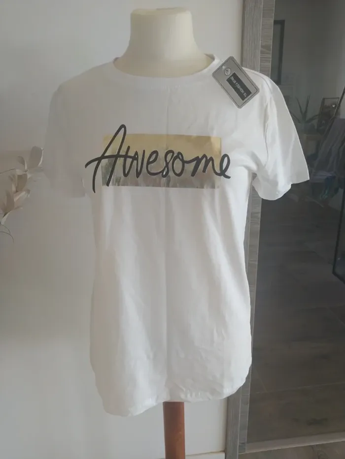 T shirt femme neuf doré et blanc S