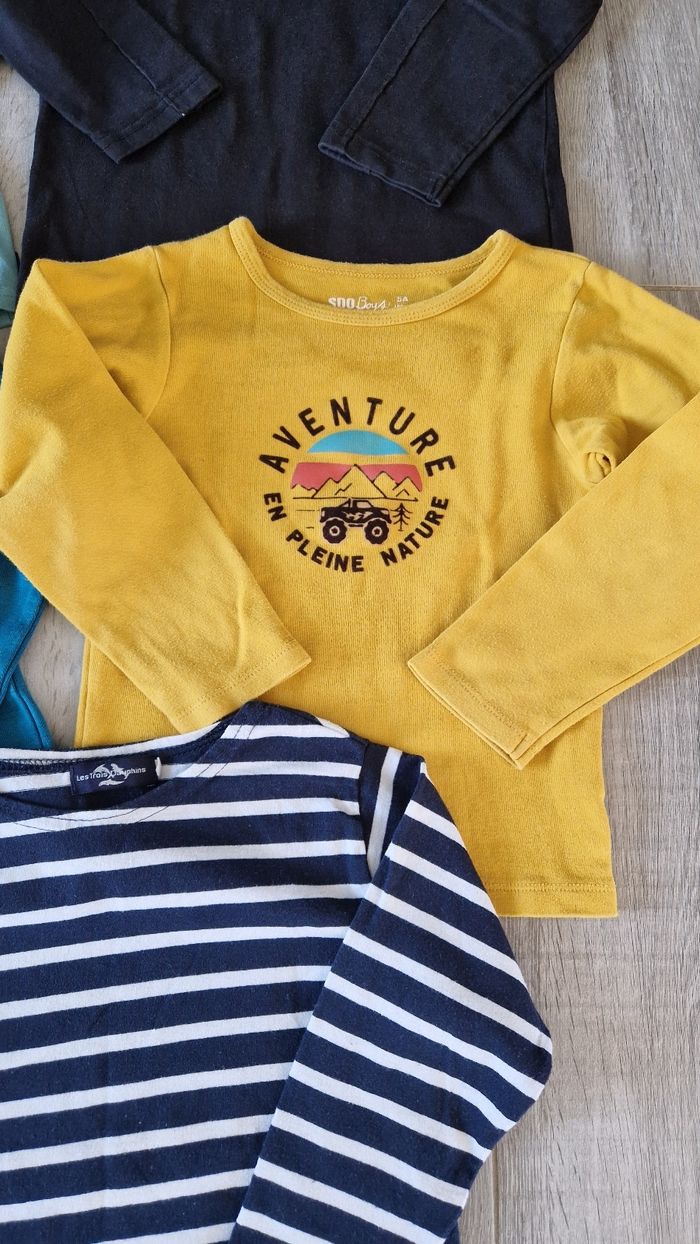 Lot de 5 tee shirt manches longues, taille 5 ans - photo numéro 4
