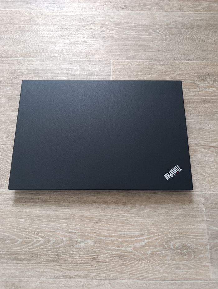 Ordinateur portable Lenovo Thinkpad L590 i5 8e SSD 256Go RAM 16Go - photo numéro 2