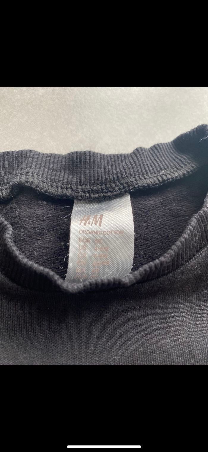 Pull / Sweat mixte 6 mois - photo numéro 4