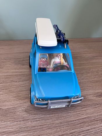 Playmobil véhicule, skis….