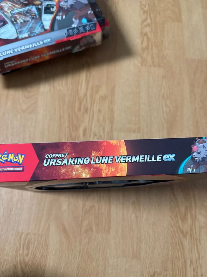 Coffret Pokémon Ursaking Lune Vermeille ex - photo numéro 3