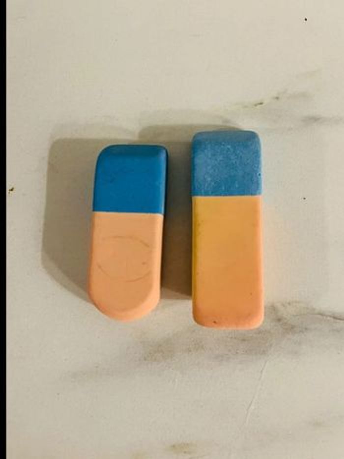 Gomme encre et crayon Vintage - photo numéro 2