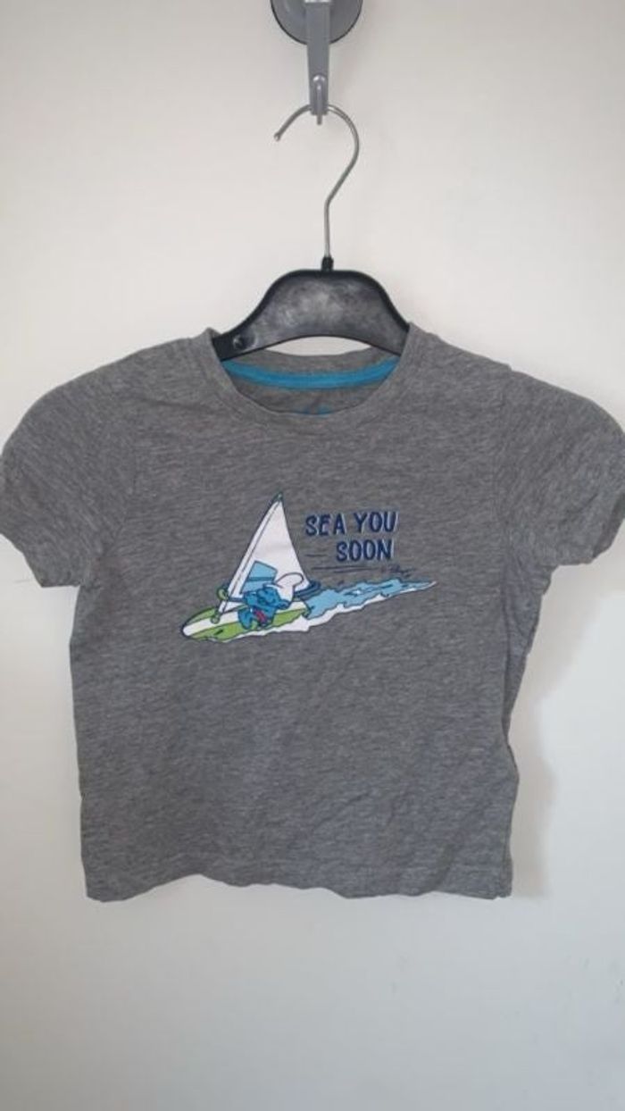 Tee shirt garçon taille 98.104 cm