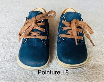 Paire chaussures marche cuir pointure 18 Bopy
