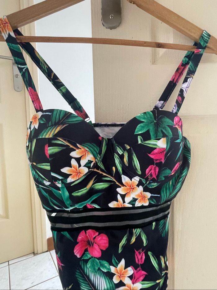 Maillot de bain 1 pièce - photo numéro 3