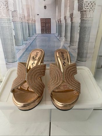 Chaussures compensées