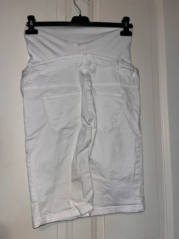 Short maternité grossesse blanc taille 36 - photo numéro 4