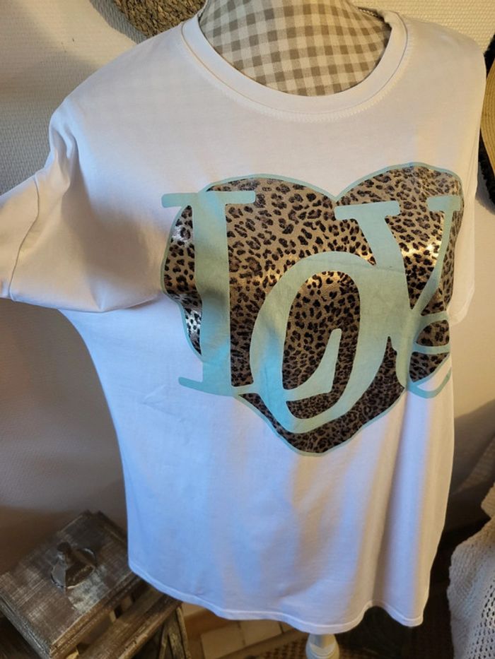 Tee-shirt - photo numéro 2