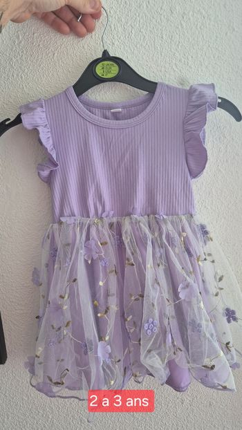 Rose violette 2 3 ans