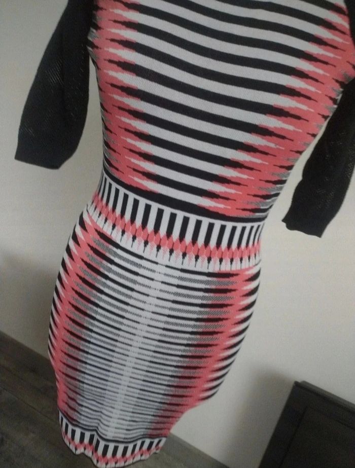 Très belle robe Morgan taille 36 - photo numéro 2