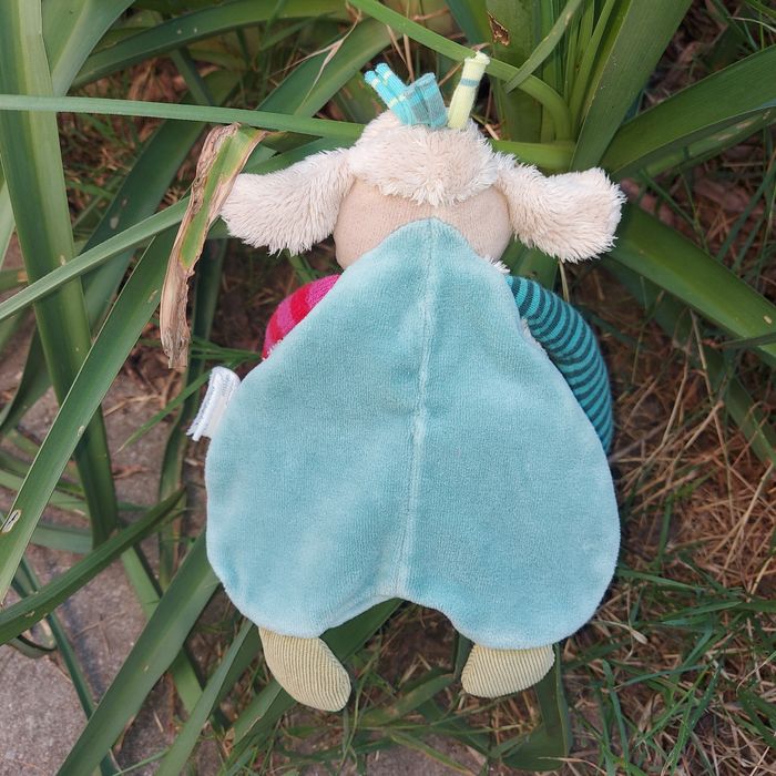 Doudou plat mouton collection Les jolis pas beaux - photo numéro 4