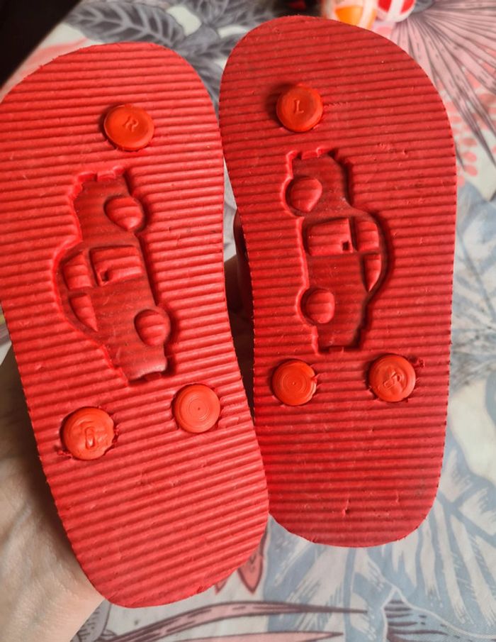 Paire de tong - photo numéro 4