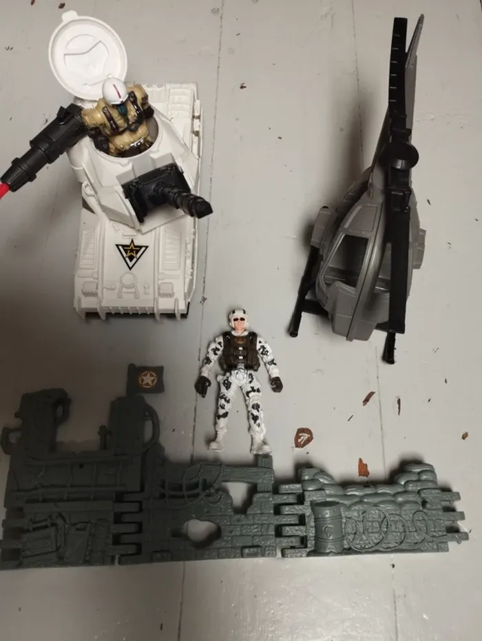 Jouets de base militaire pour enfants