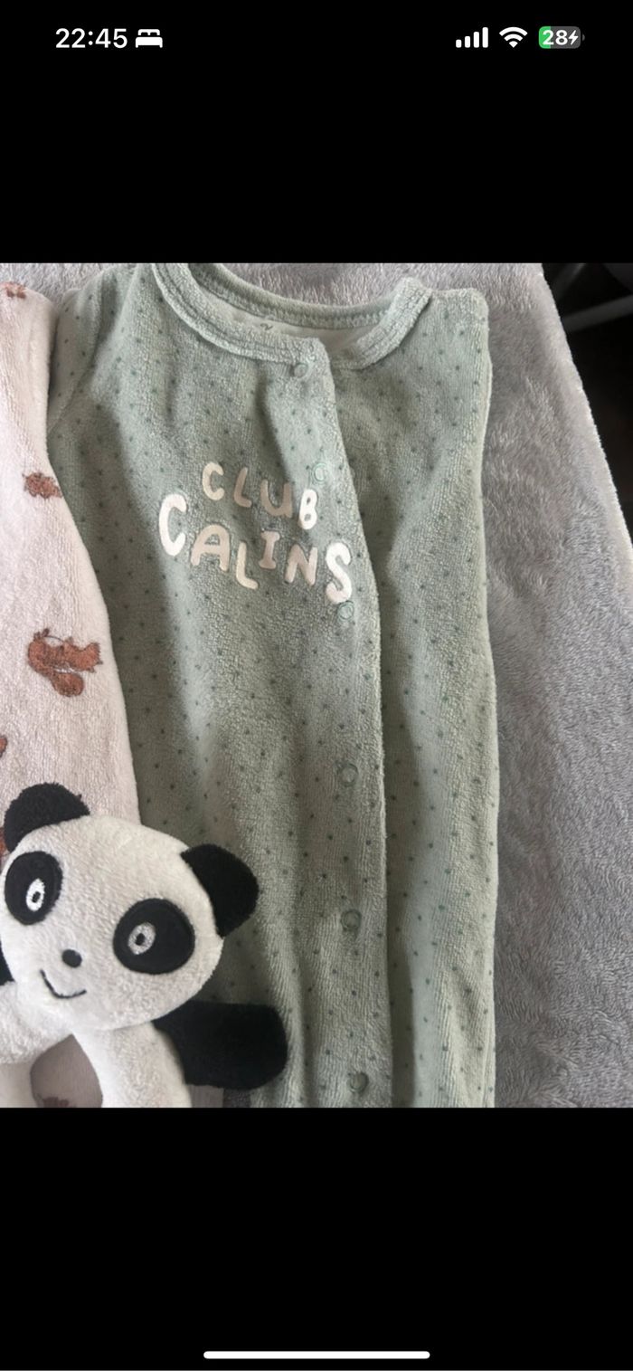 3 pyjamas velours - photo numéro 4