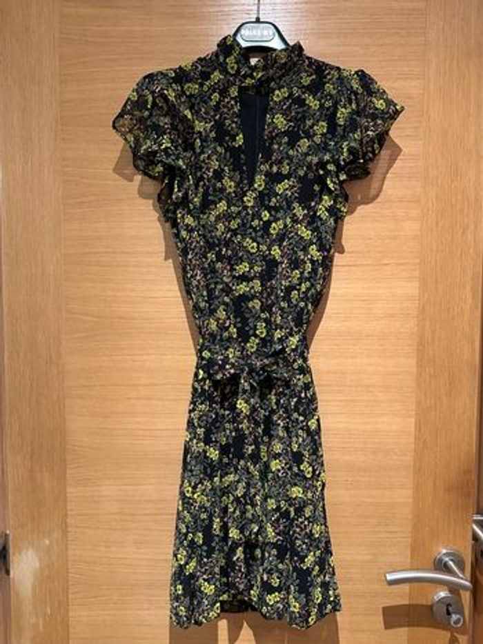 Robe IKKS Taille 38 - photo numéro 2