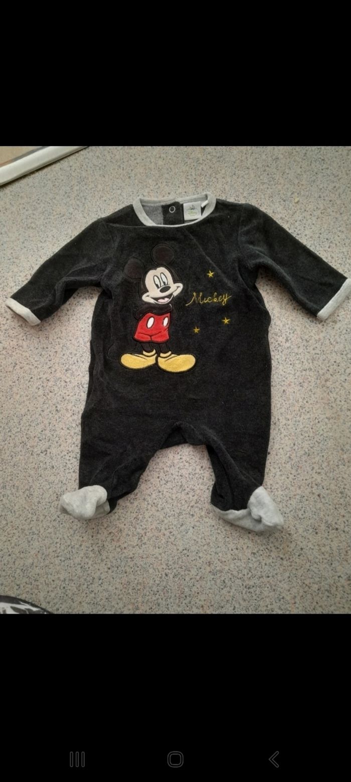 Pyjama Mickey