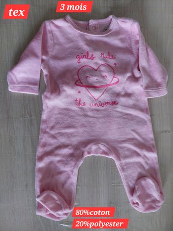 Grenouillère motif cœur fille 3 mois 