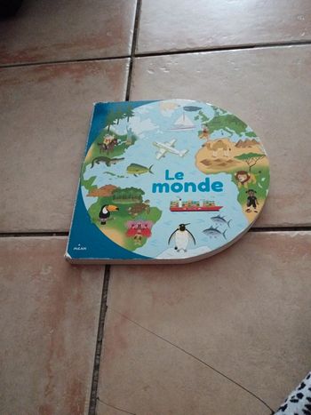 Livre le monde