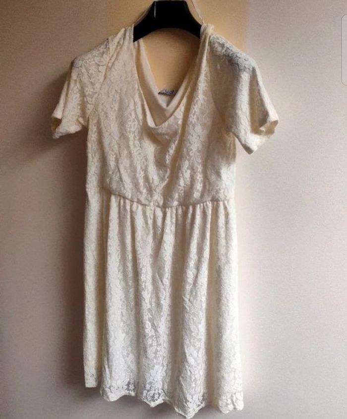 Robe beige - photo numéro 2