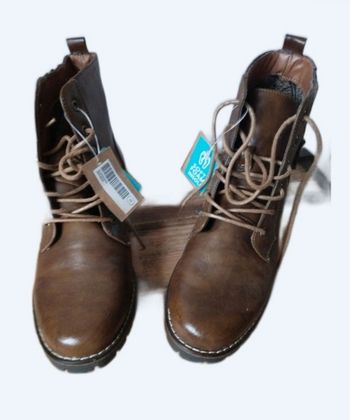 Jolies boots cognac neuves