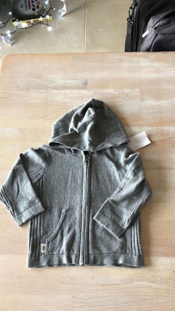 Gilet bébé gris