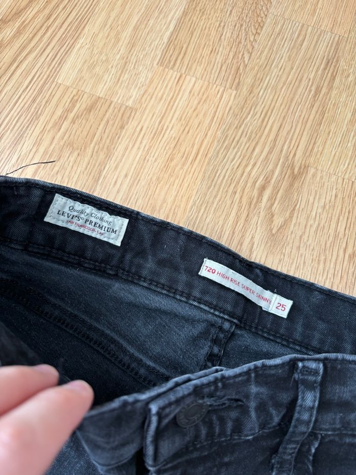 Jeans - photo numéro 3