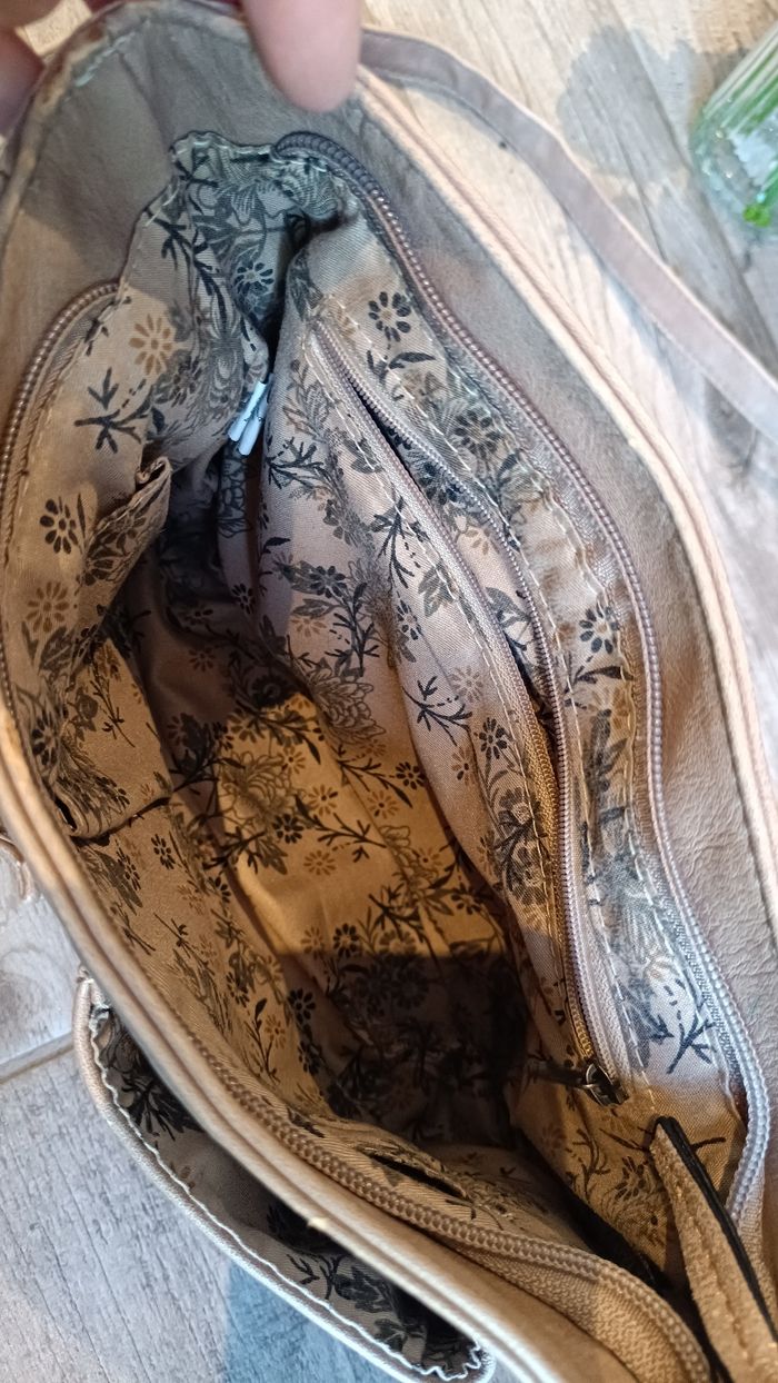 Sac a main - photo numéro 2