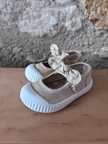 Chaussure plate