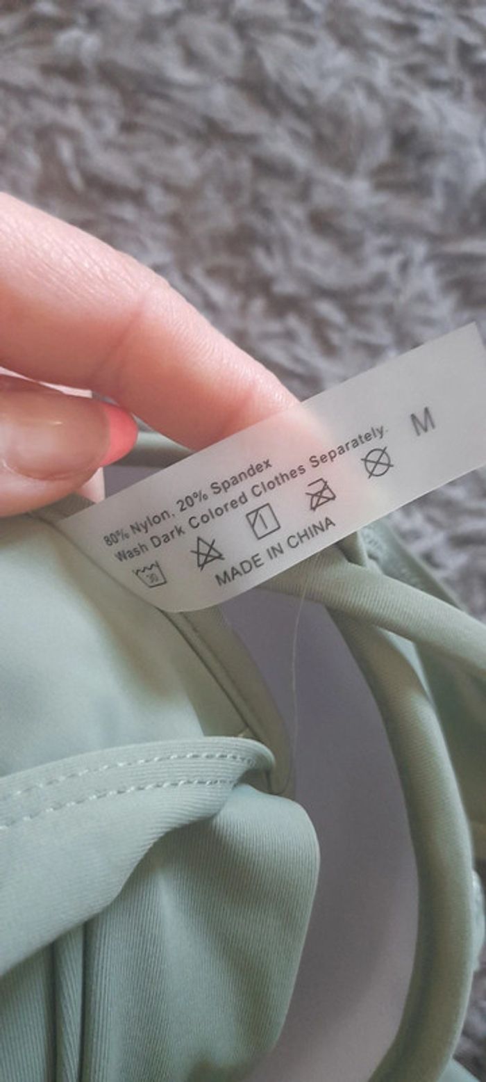 Haut de maillot de bain - photo numéro 6