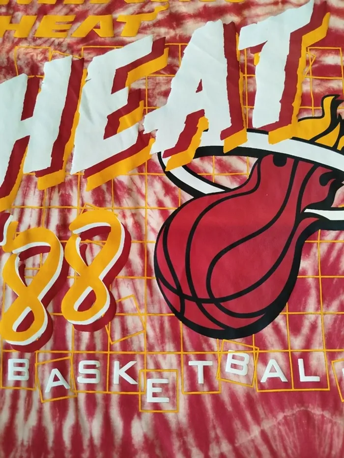 T-shirt Miami Heat taille S - photo numéro 7