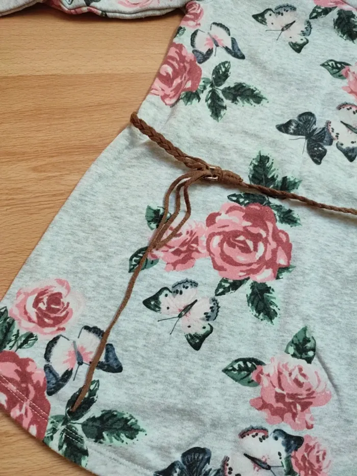 Robe fleurs - photo numéro 2