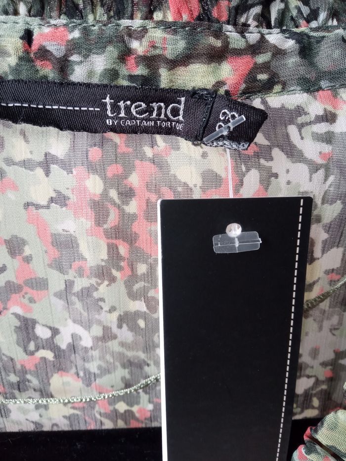 Blouse 2 en 1 taille 38 captain tortue - photo numéro 4