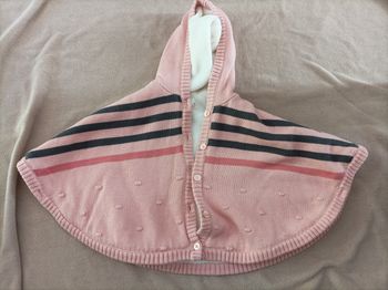 Cape chaude à capuche 9 mois