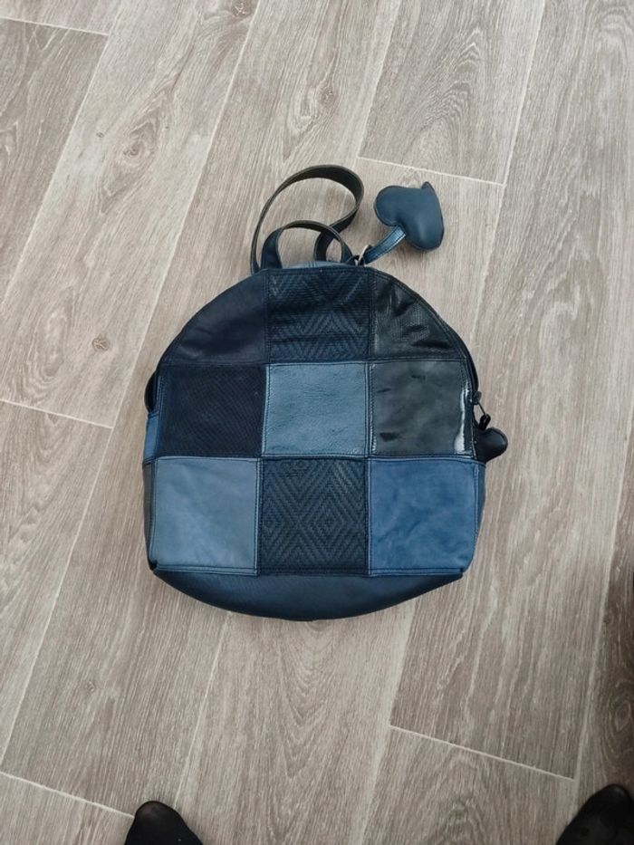 Sac à dos - photo numéro 1