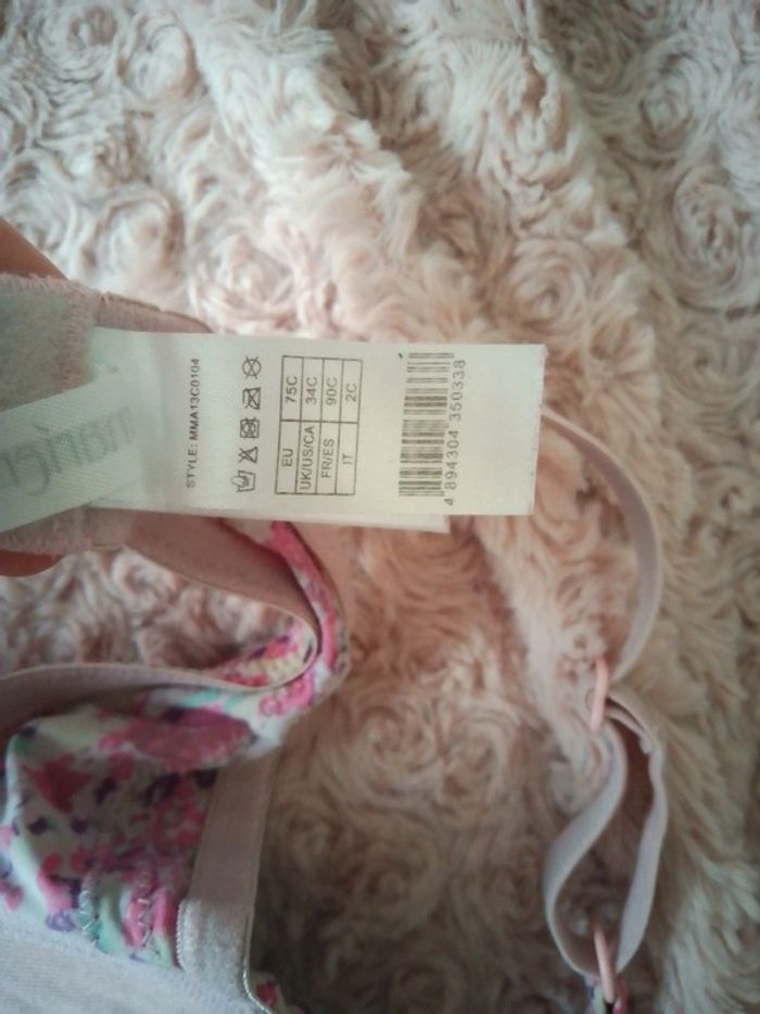 Soutien gorge 75C - photo numéro 4