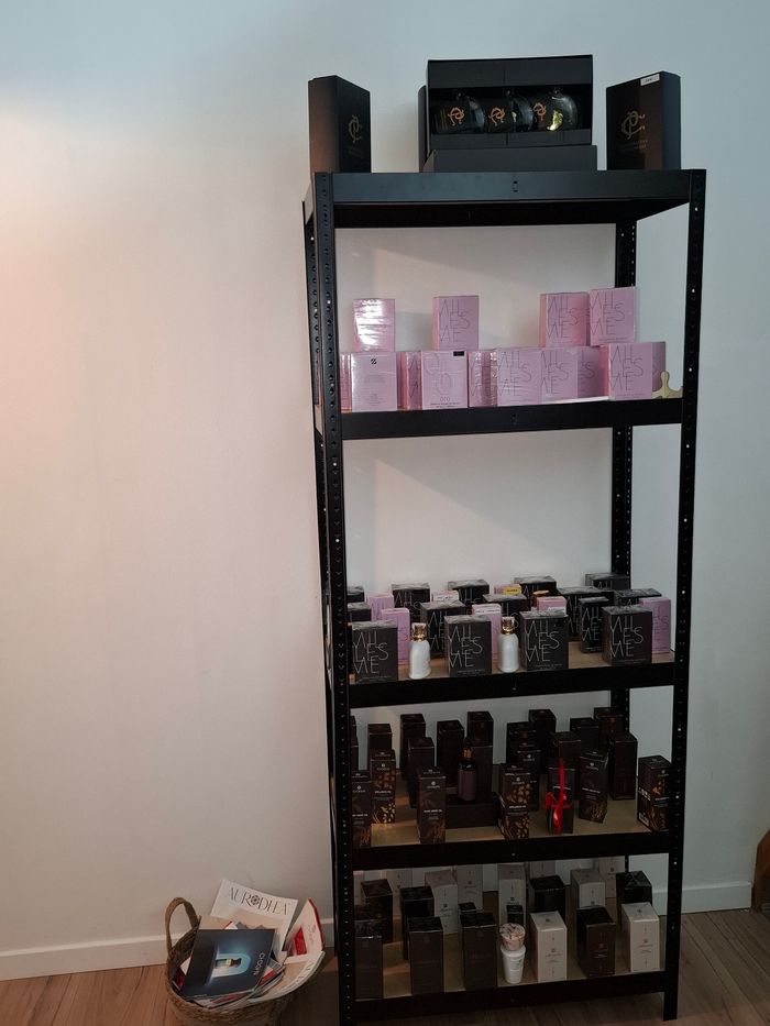Vendre Parfums - photo numéro 2