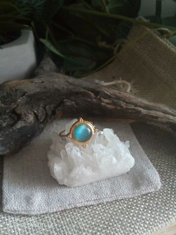 Bague pierre oeil de chat bleu