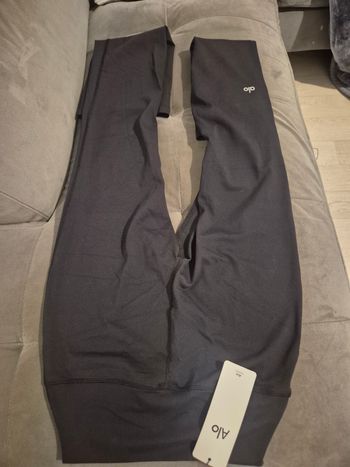 Pantalon/Legging alo yoga évasé (Flutter)