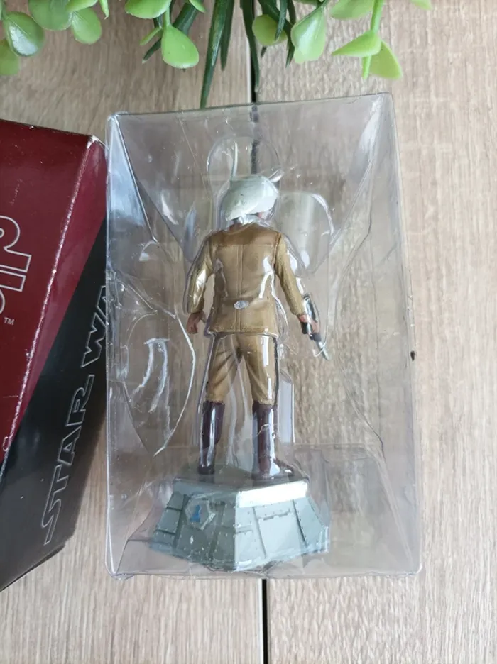 Figurine pièce d'échecs Captain Antilles Star Wars Altaya - photo numéro 3