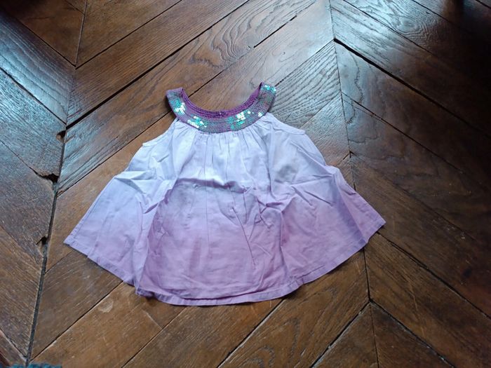 Tunique taille 18 mois.