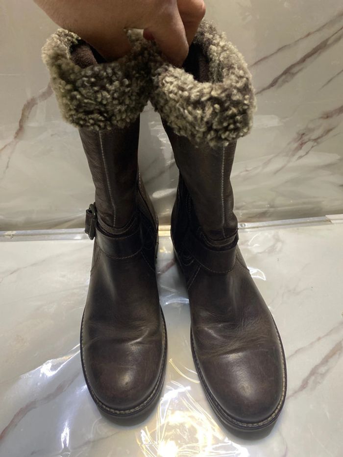 Bottes mi hautes d’hiver . cuir . Pointure 37 . - photo numéro 5