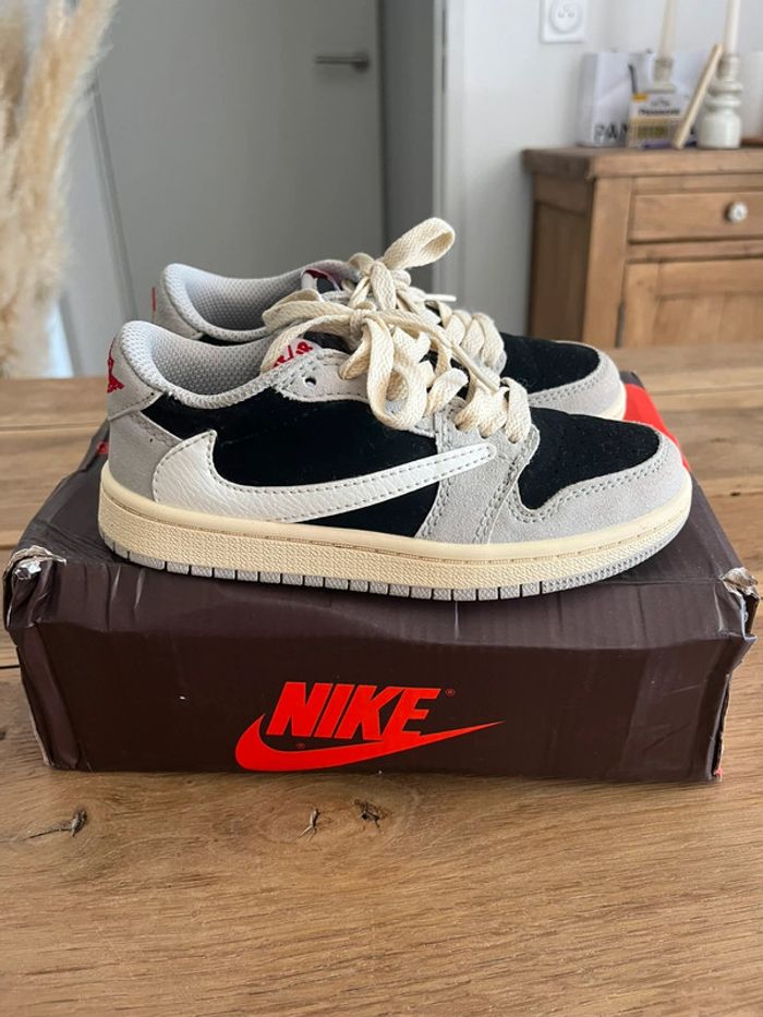 Travis Scott X Air Jordan 1 Rétro Low Black Phantom - photo numéro 4