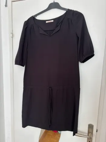 Robe noire galon taille T38