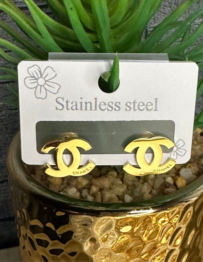 Boucles d’oreilles neufs - photo numéro 2