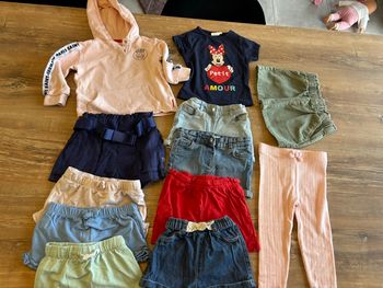 Lot vêtements 24 mois fille 