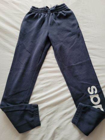 Jogging xs Adidas