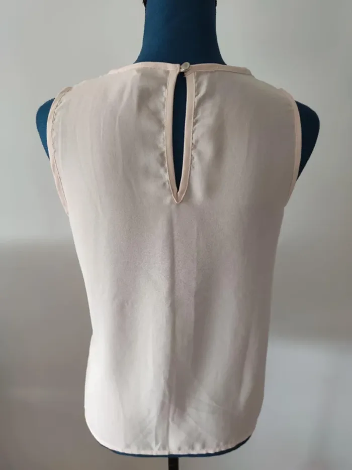 Blouse courte sans manches broderie fleurs nafnaf - photo numéro 2